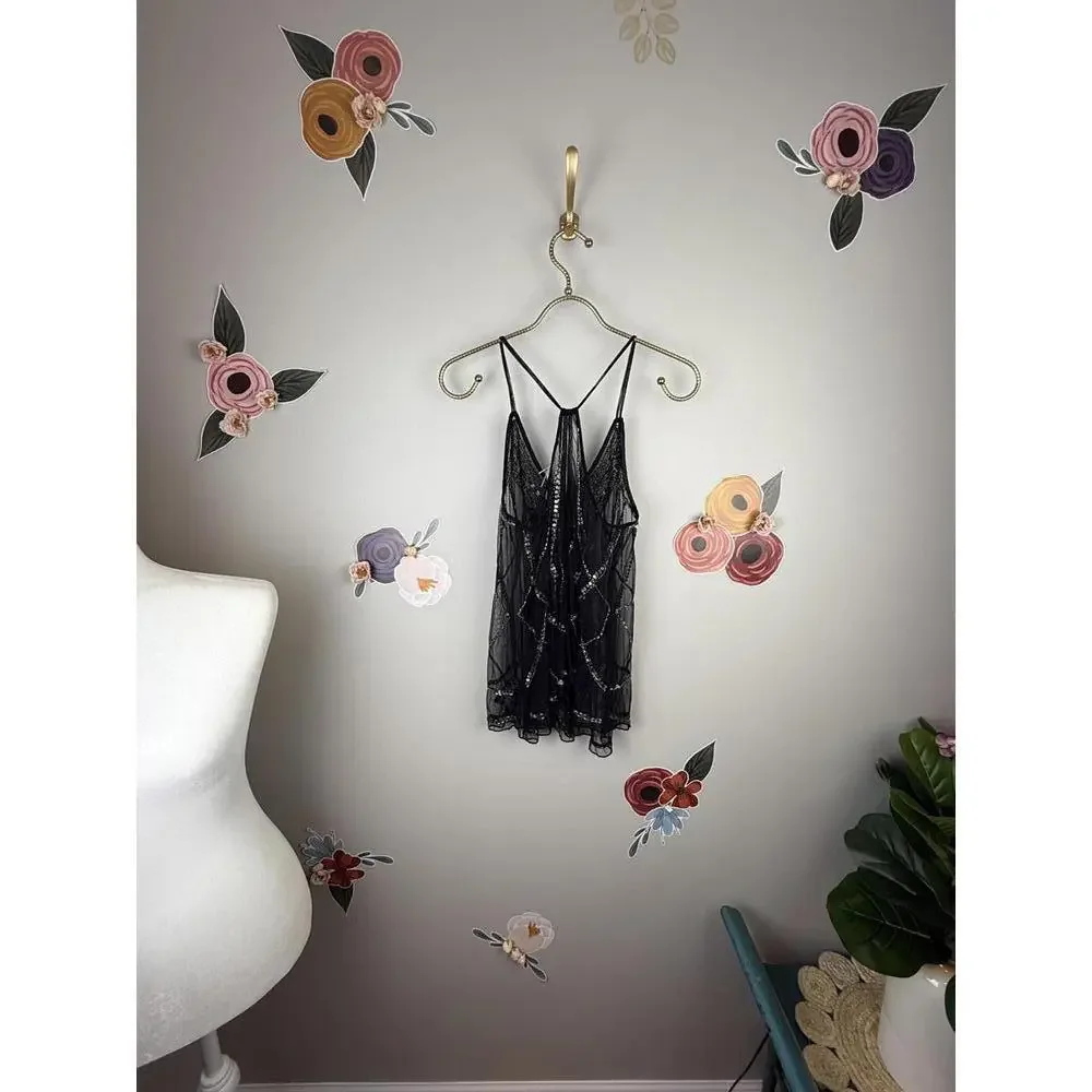 Kimchi Blue Sheer Embellished Tank - Size - Small - Picture 4 of 7